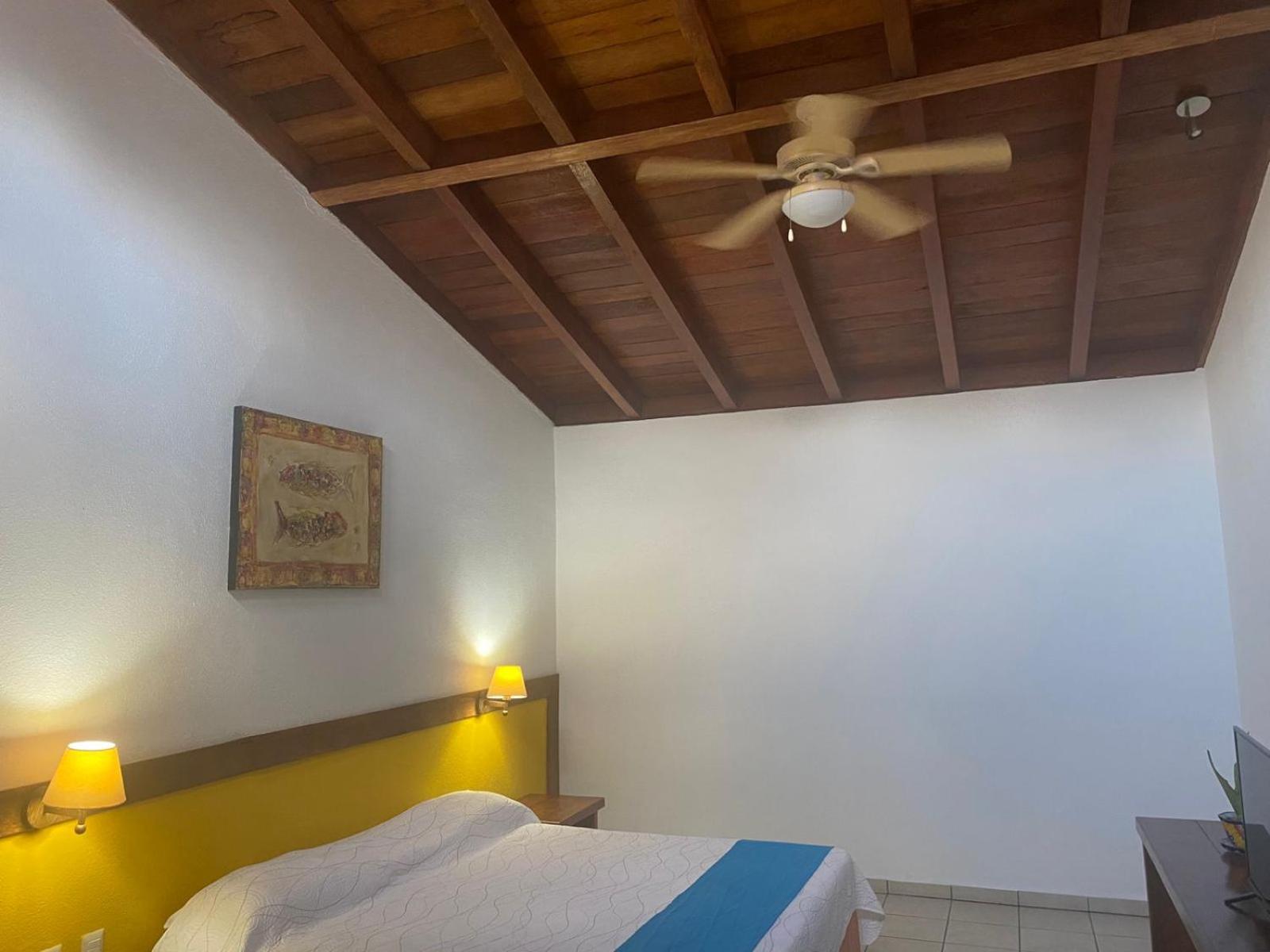 Hotel Pez Vela Manzanillo Εξωτερικό φωτογραφία