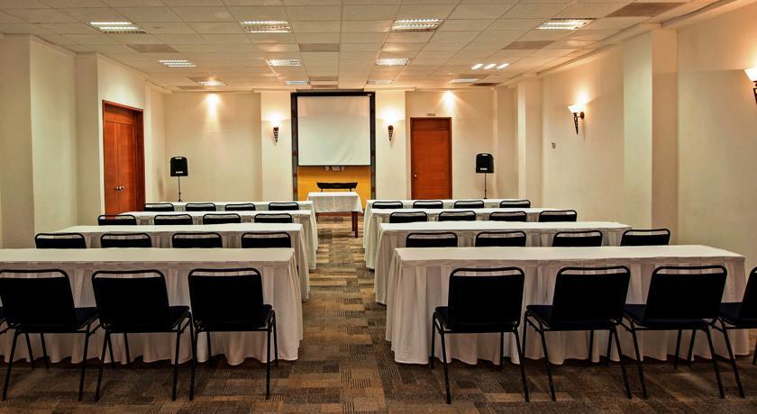 Hotel Pez Vela Manzanillo Εξωτερικό φωτογραφία